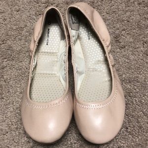 Time and Tru Shoes - Nude Flats Time and Tru Shoes - Nude Flats